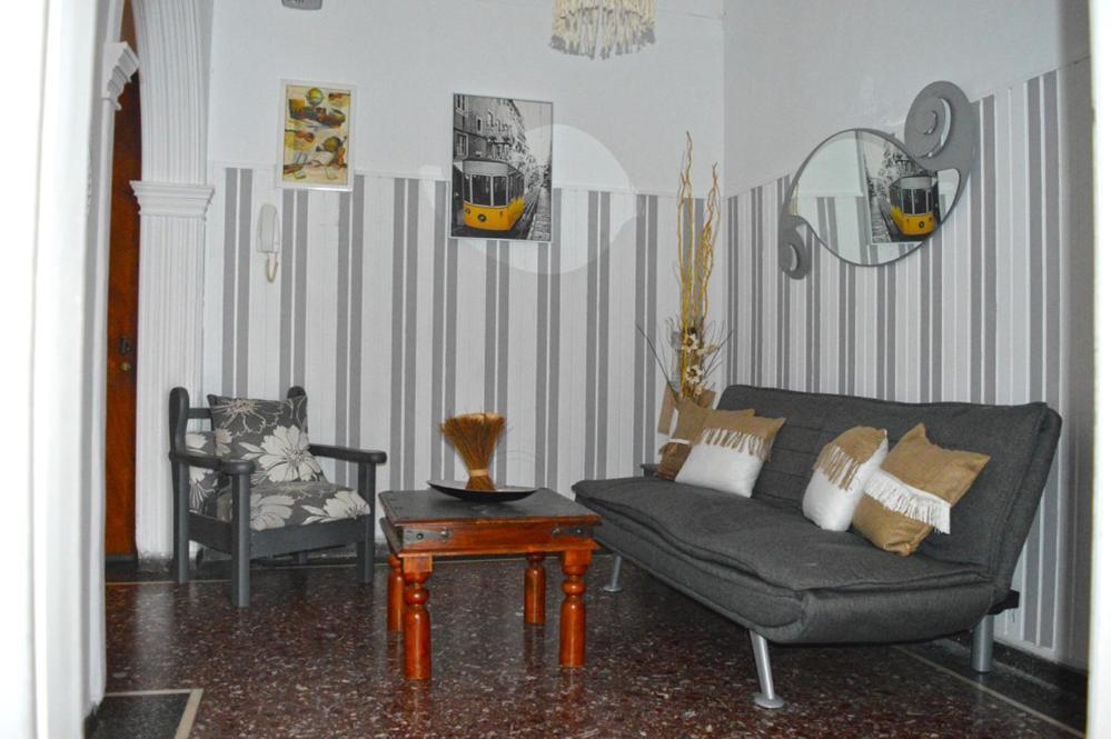 Aggeliki'S Apartment Ermoupoli Luaran gambar