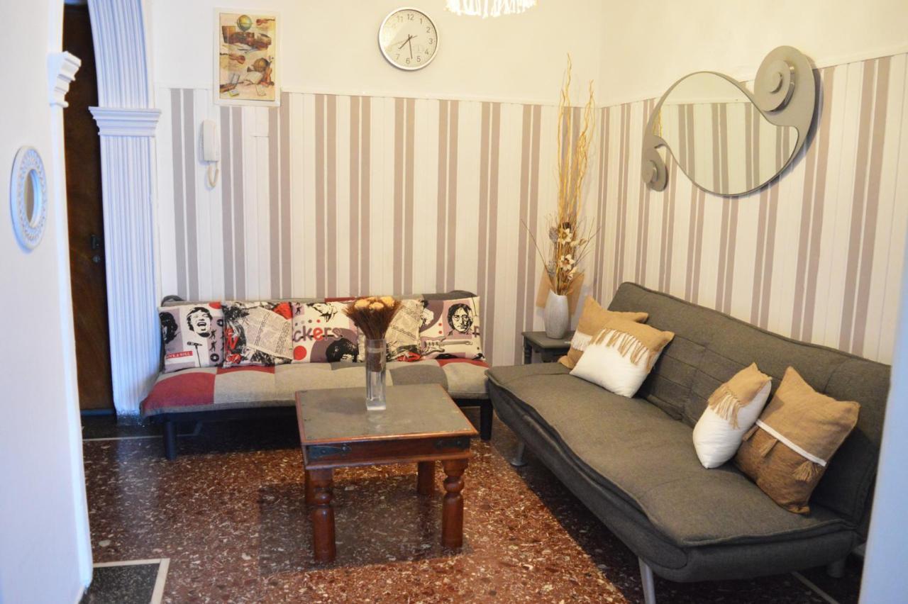 Aggeliki'S Apartment Ermoupoli Luaran gambar